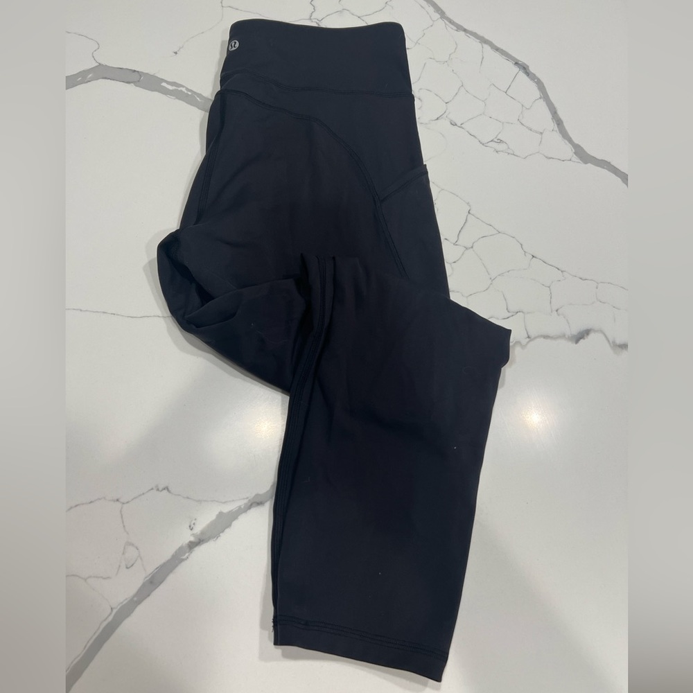 Lululemon Wunder Train, high-rise tight with pockets